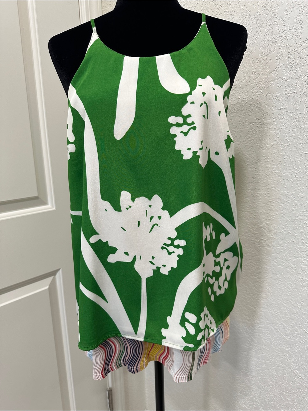 Porridge by Anthropologie Women’s Green & White Floral Tank Top